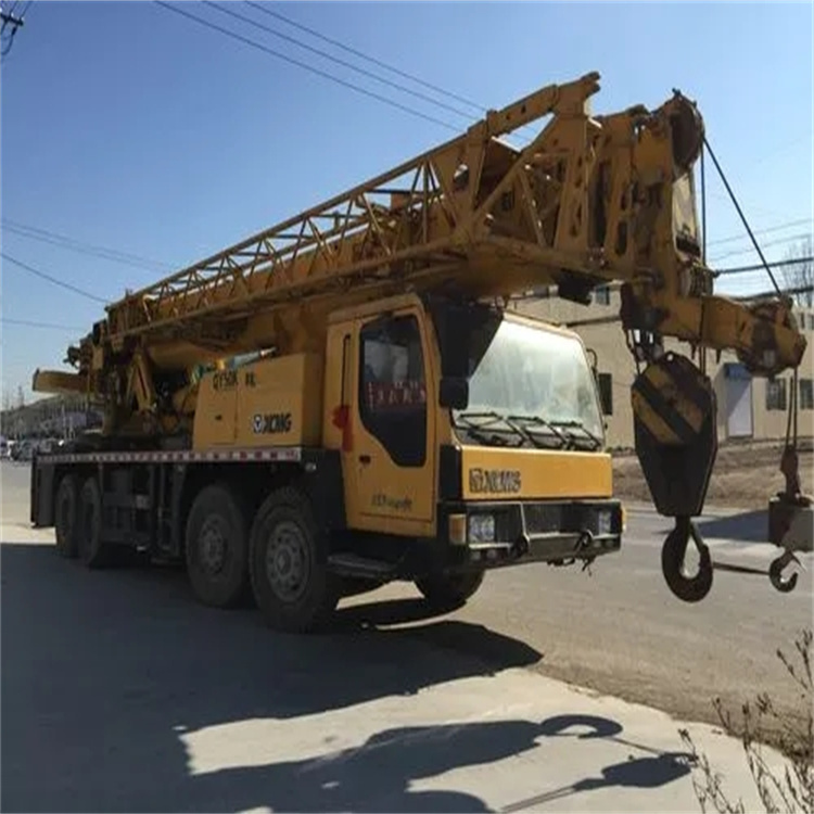 中原哪里有专业吊车出租